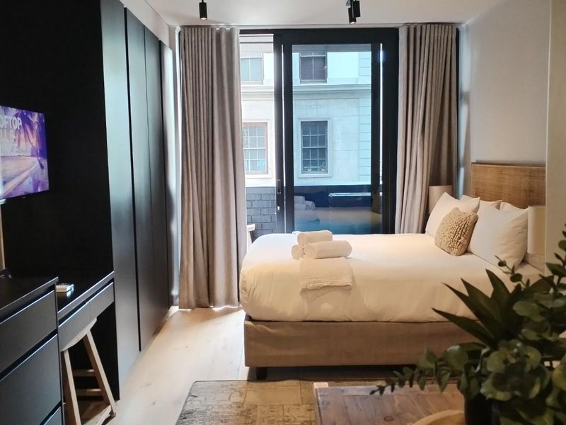 Move-In Ready Studio Furniture Included VAT-Based Sale (No Transfer Duty) - Photo 4