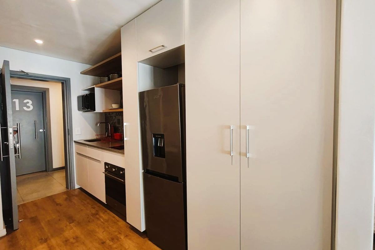 Calling all investors!!! Apartments For Sale in Woodstock, Cape Town - Photo 3