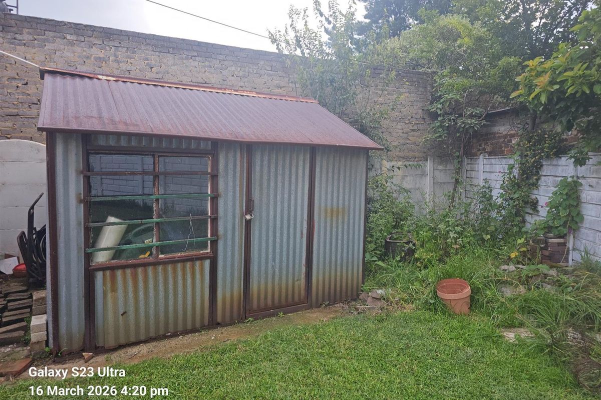 House To Rent in Crown Gardens, Johannesburg - Photo 4