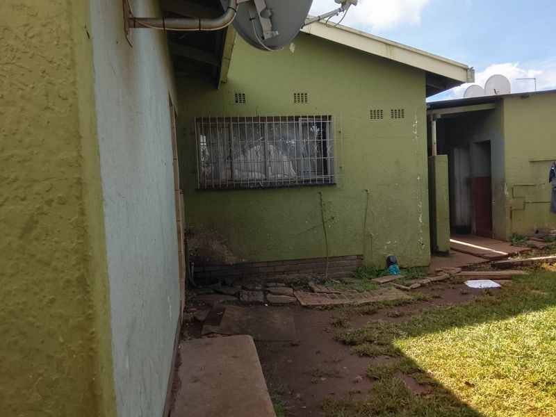 House For Sale in Kempton Park West, Kempton Park - Photo 3