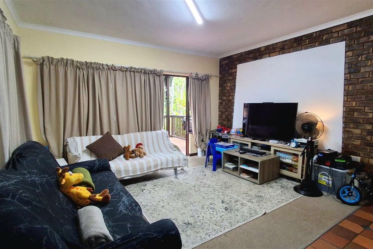Nature-Rich Ground-Floor Apartment, Margate, Kwazulu-Natal - Photo 3