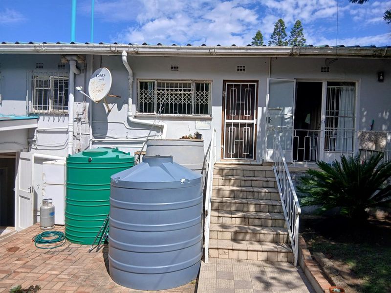 R1 550 000 4 Bedroom House for sale in East bank - Photo 5