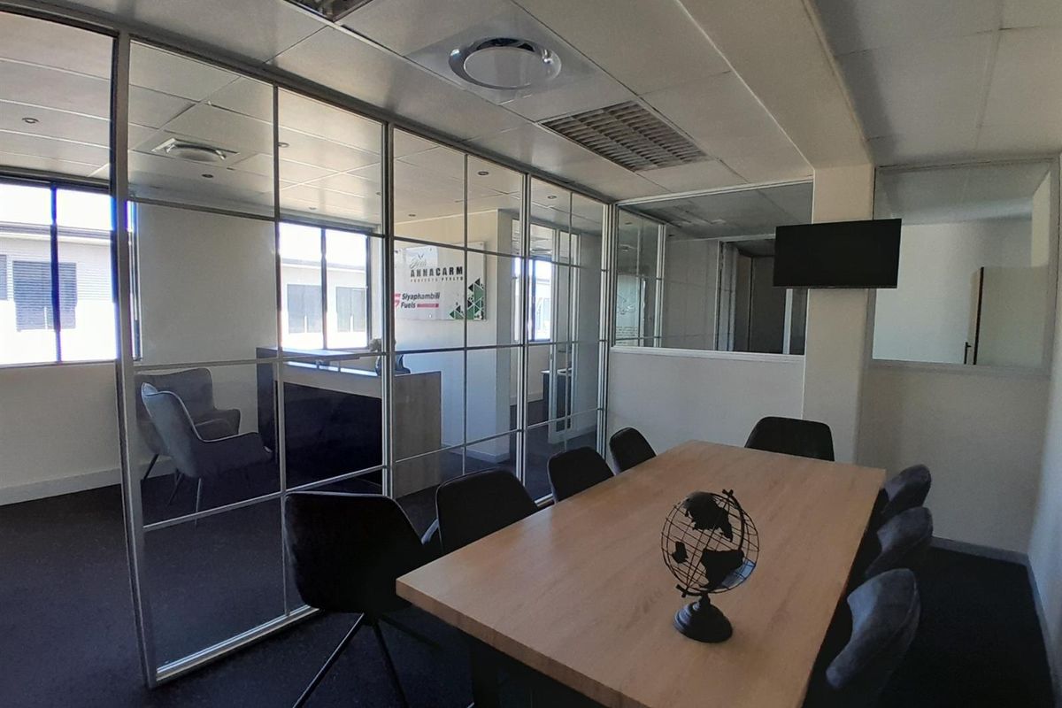 Office To Rent in Ballito Commercial District, Ballito, KwaZulu Natal - Photo 4
