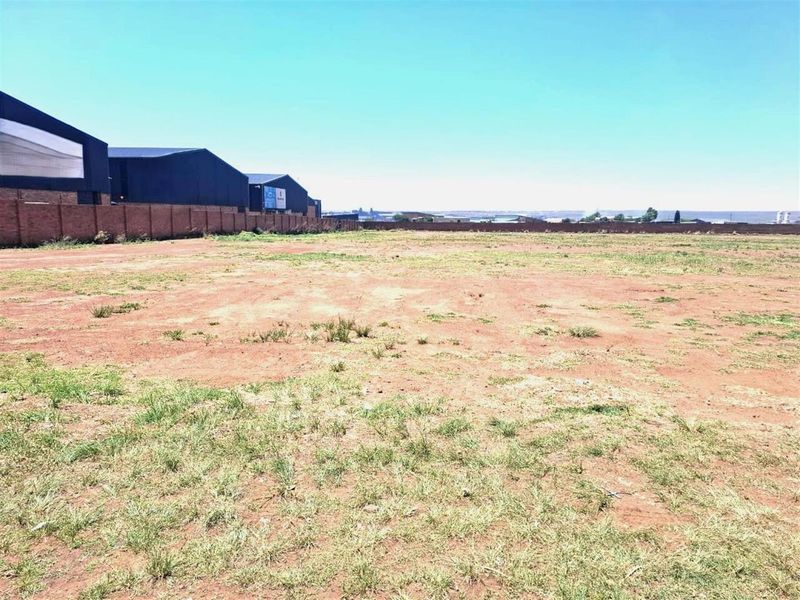 Commercial Property To Let in SAE Business Park, Middelburg - Photo 5