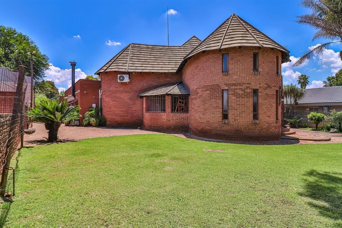 House To Rent in Sunair Park, Brakpan - Photo 3