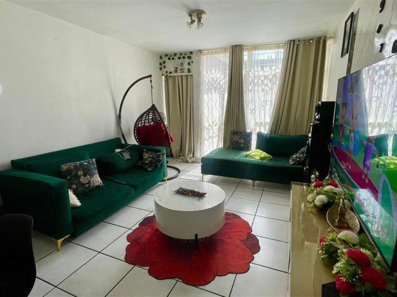 1.5 Bedroom For Sale in Windsor West - Photo 6