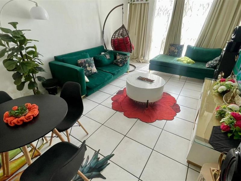 1.5 Bedroom For Sale in Windsor West - Photo 5