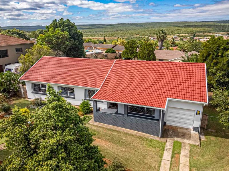 Priced to Sell! Spacious Family Home with Modern Kitchen | Listed by Danté Koen, eXp Realty - Photo 3