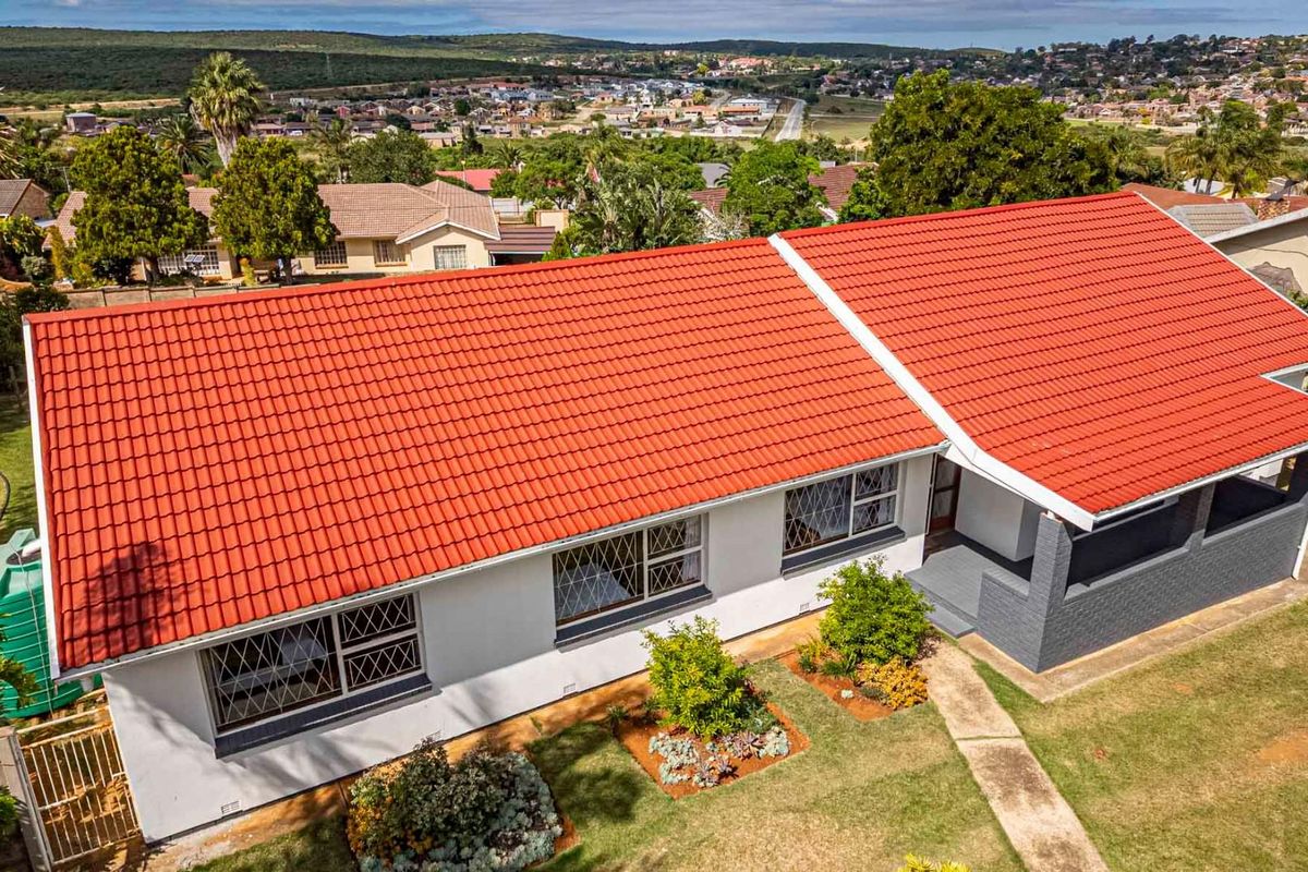 Priced to Sell! Spacious Family Home with Modern Kitchen | Listed by Danté Koen, eXp Realty - Photo 2