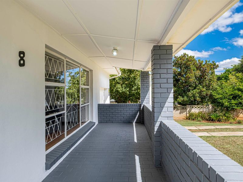 Priced to Sell! Spacious Family Home with Modern Kitchen | Listed by Danté Koen, eXp Realty - Photo 6