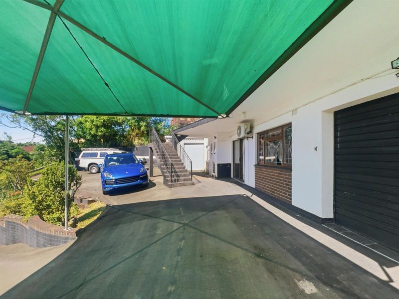 6-bedroom two level house for sale in Kenville, Durban, KwaZulu-Natal - Photo 3