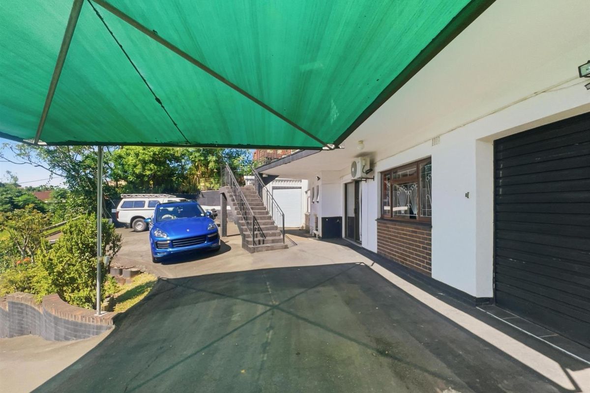 6-bedroom two level house for sale in Kenville, Durban, KwaZulu-Natal - Photo 3