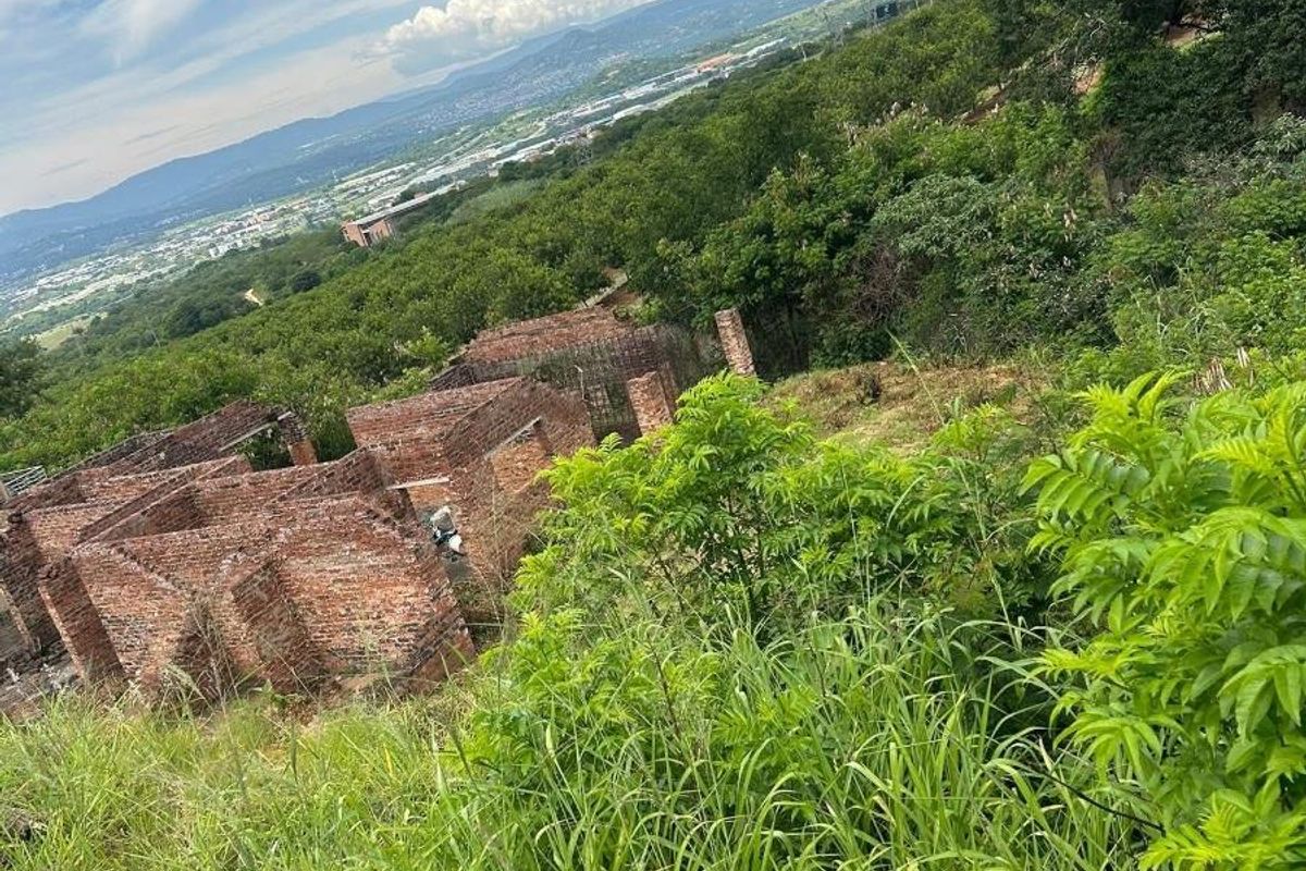 Unfinished House For Sale in Drum Rock, Nelspruit - Photo 4