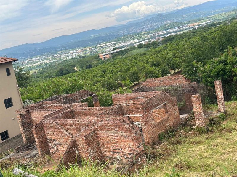 Unfinished House For Sale in Drum Rock, Nelspruit - Photo 5