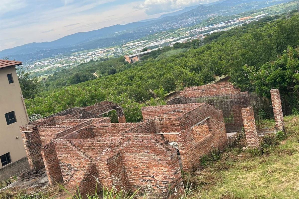 Unfinished House For Sale in Drum Rock, Nelspruit - Photo 5