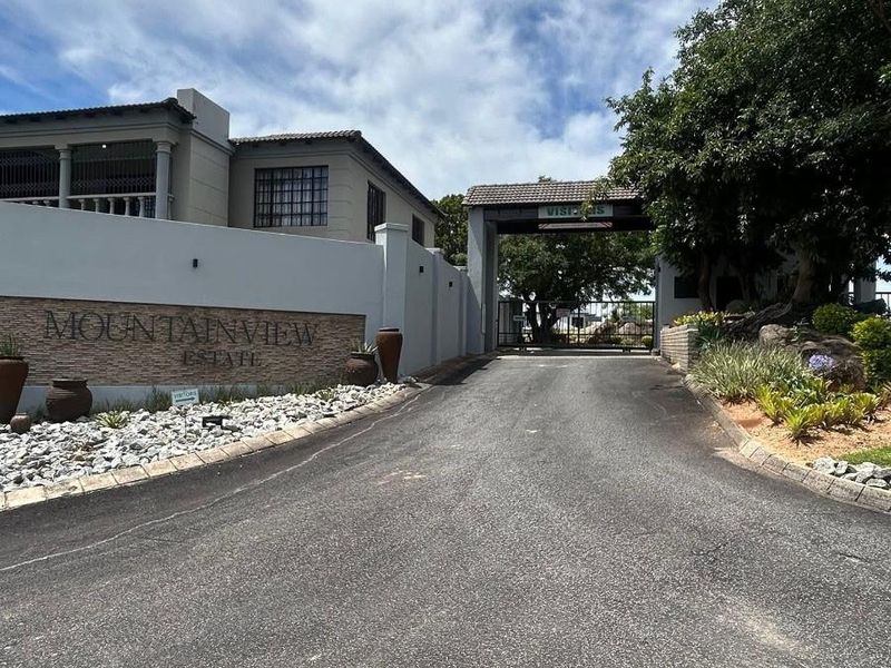 Unfinished House For Sale in Drum Rock, Nelspruit - Photo 10