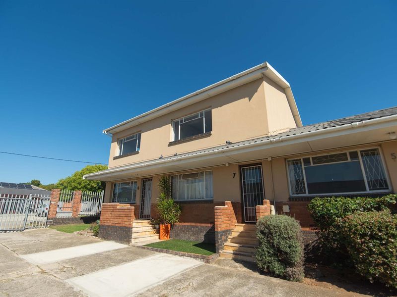 Apartment For Sale in Newton Park Port Elizabeth - Photo 4