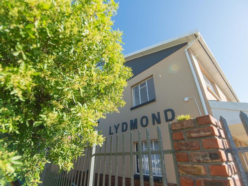 Apartment For Sale in Newton Park Port Elizabeth - Photo 3