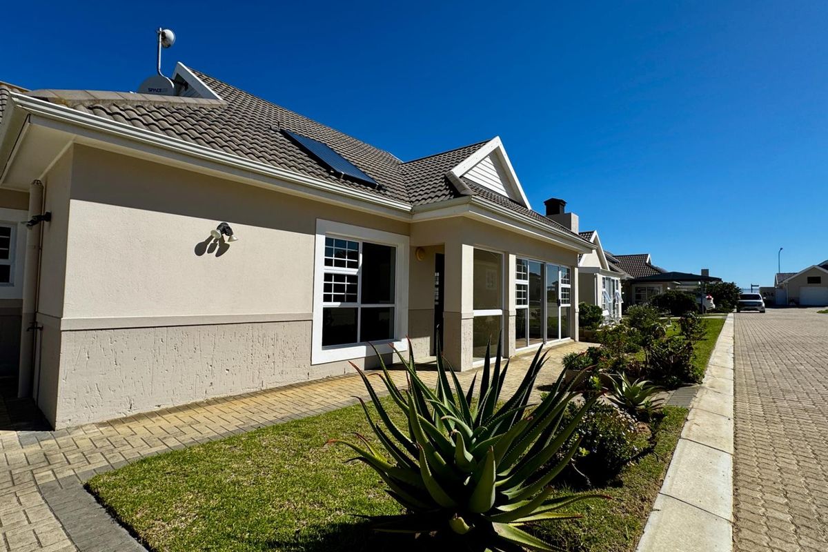 House For Sale in Heiderand, Mossel Bay - Photo 5