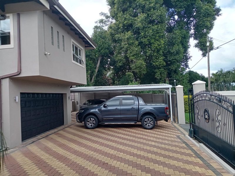 4 Bedroom House For Sale in Ashley, Pinetown. - Photo 2