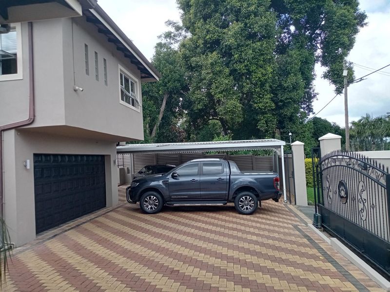 4 Bedroom House For Sale in Ashley, Pinetown. - Photo 6