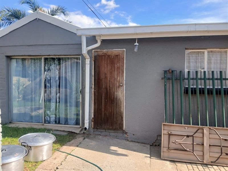 Cottage To Rent in Hamberg, Roodepoort - Photo 4