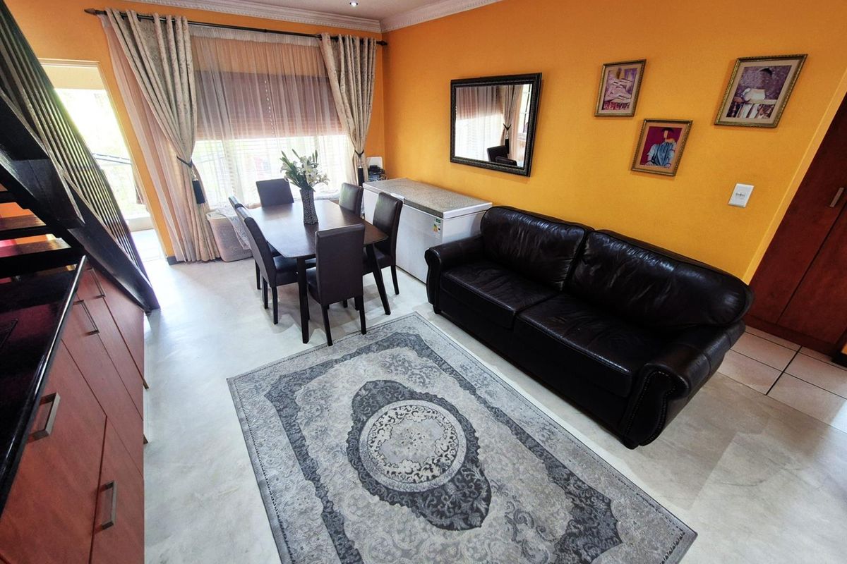Apartment For Sale in Sunninghill, Sandton - Photo 5