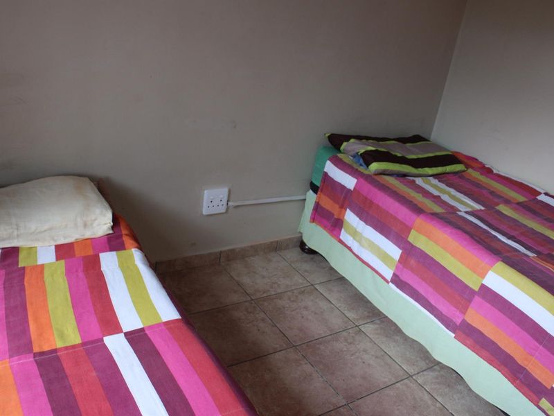 House For Sale in Hesteapark, Akasia - Photo 10