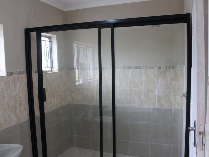 House For Sale in Hesteapark, Akasia - Photo 9