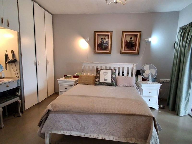 Scenic Apartment For Sale in Banners Rest, Port Edward, KwaZulu Natal - Photo 10