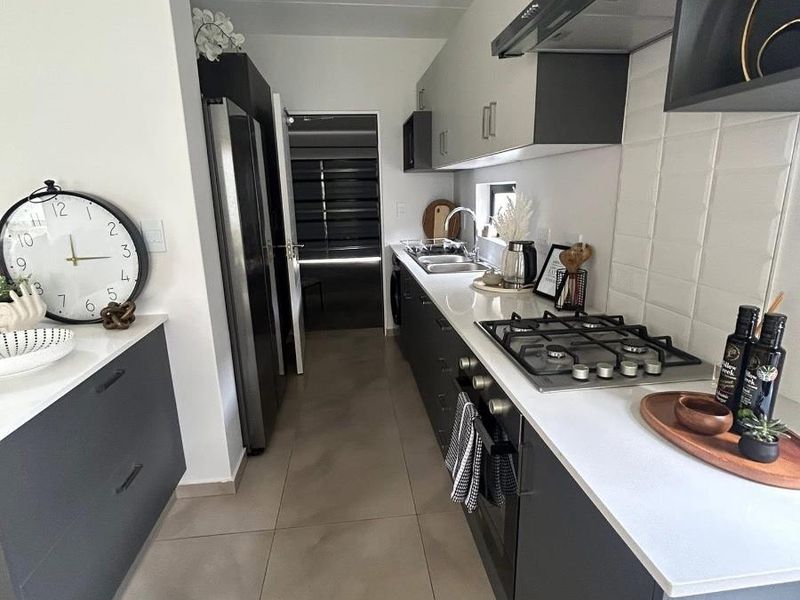 House For Sale in Matumi Valley - Photo 2