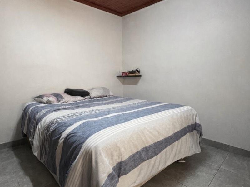 Charming 3 Bedroom Loft Style Unit in a secure complex, Cleland - Photo 10