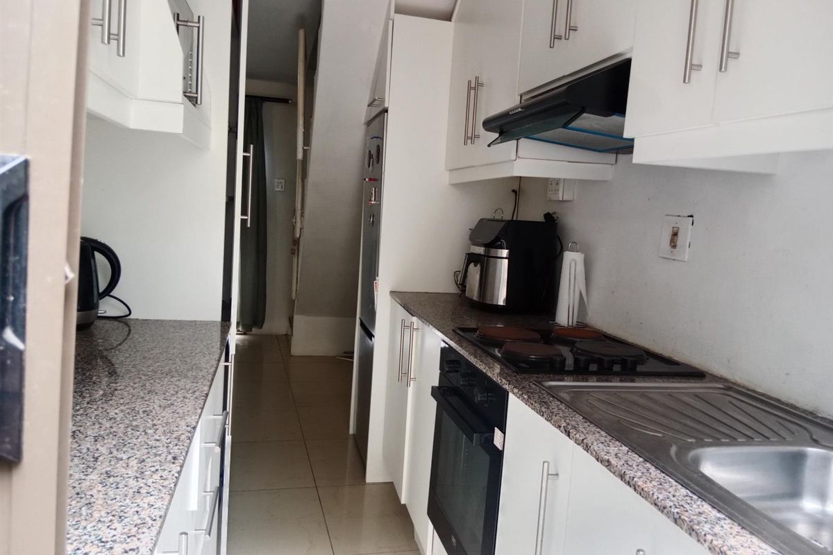 3-bedroom duplex for sale - Photo 2