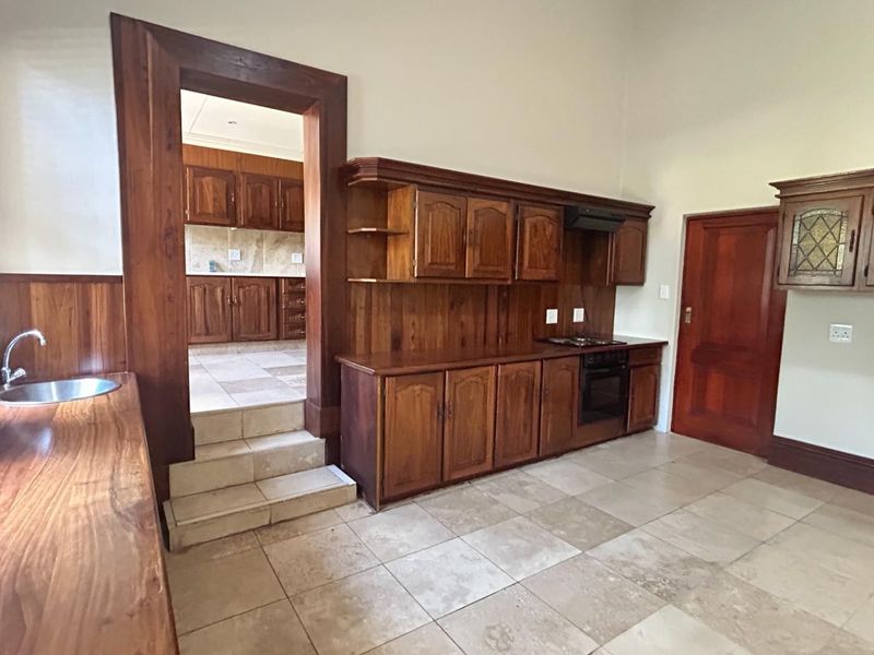 House For Sale in Waterkloof Ridge, Pretoria - Photo 6