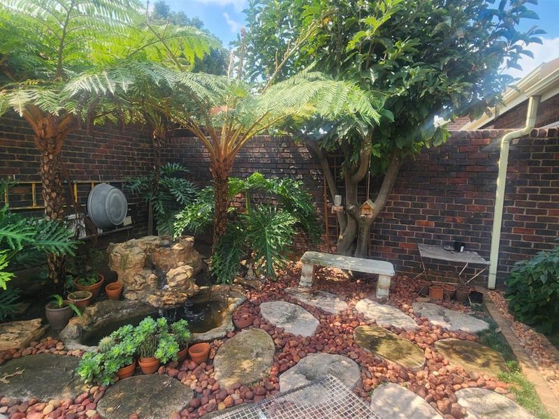 Townhouse For Sale in Sunward Park, Boksburg - Photo 5