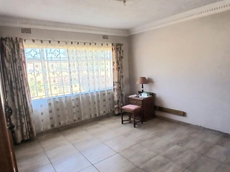 Prime Opportunity Awaits in Mabopane Unit D! - Photo 7