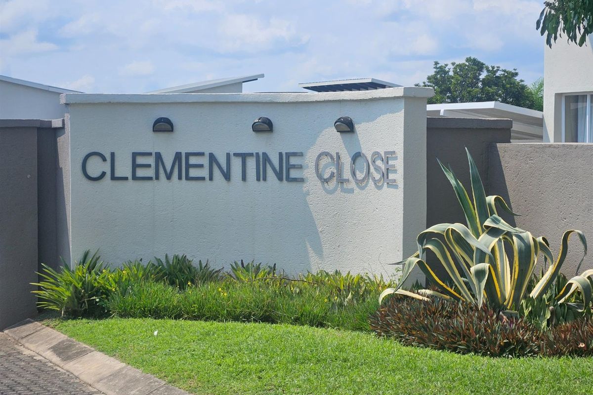 Townhouse For Sale in Nelspruit Ext 37, Nelspruit - Photo 4