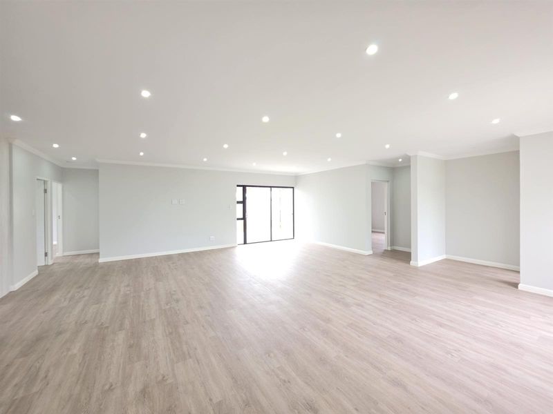 Contemporary Coastal Living | Brand-New | VAT Included - Photo 5