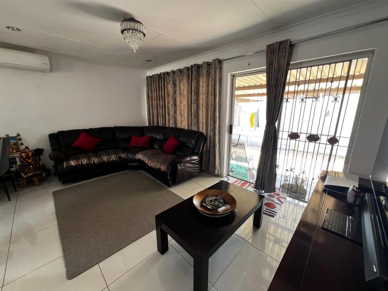 2 bedroom townhouse for rent,at The Reeds - Photo 10