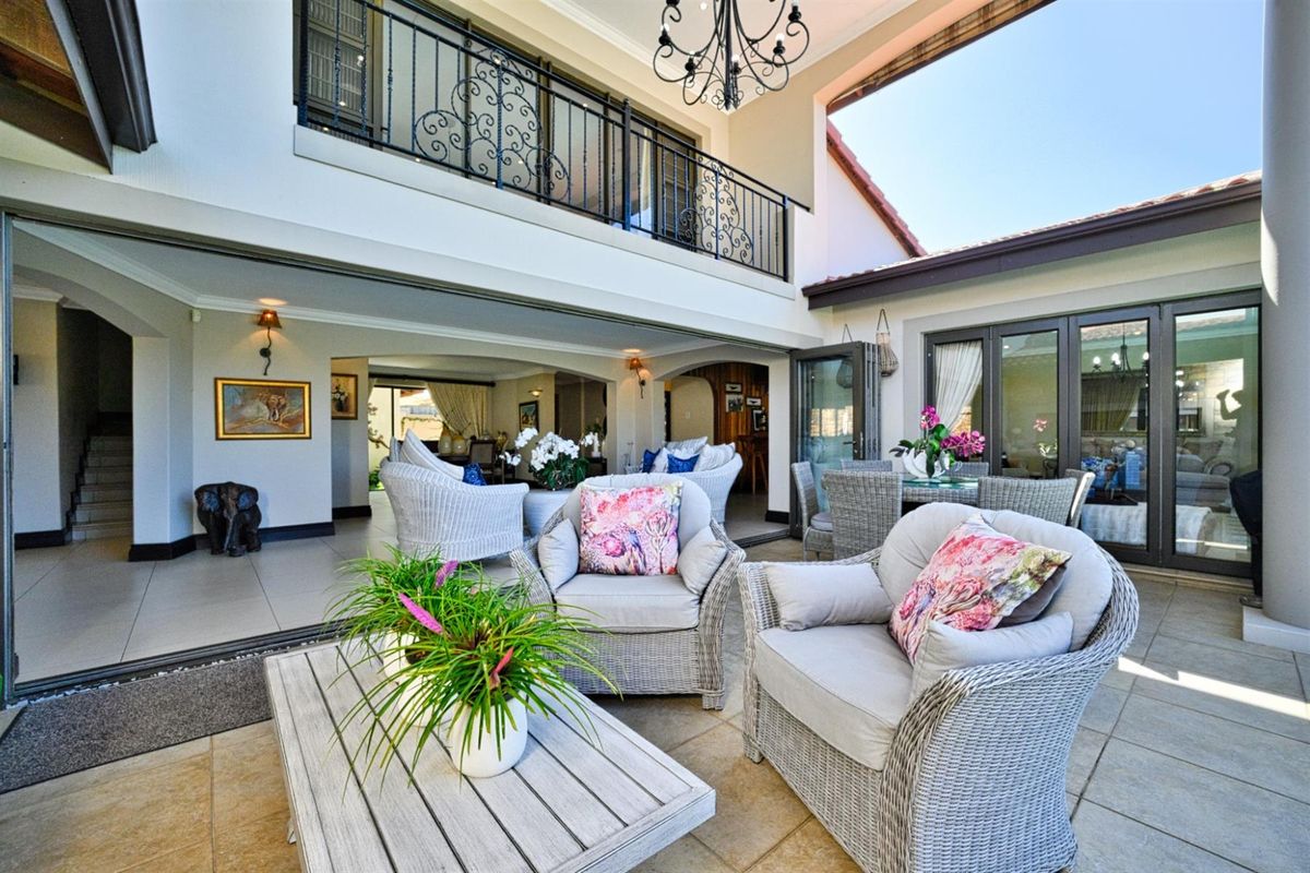 House For Sale in Umhlanga Ridge, Umhlanga, KwaZulu Natal - Photo 4