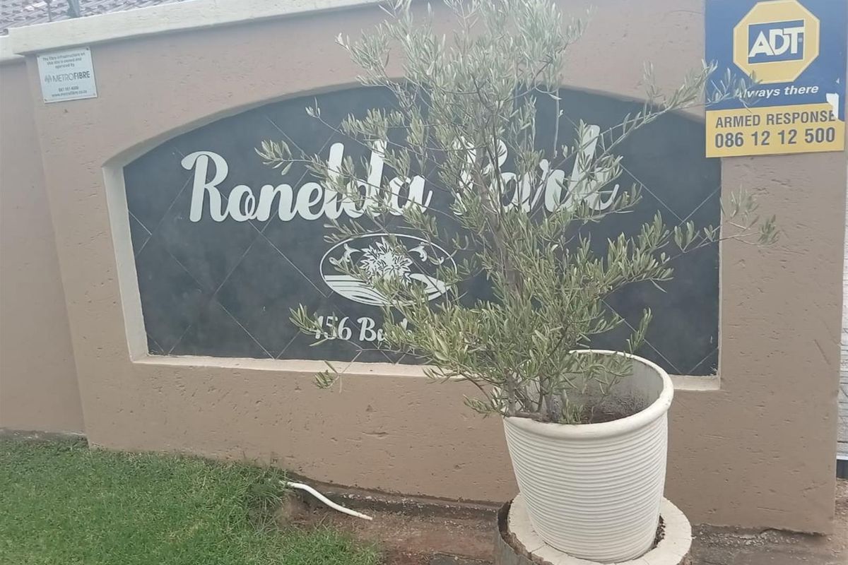 1 Bedroom Apartment For Sale in Willow Park Manor, Pretoria - Photo 2