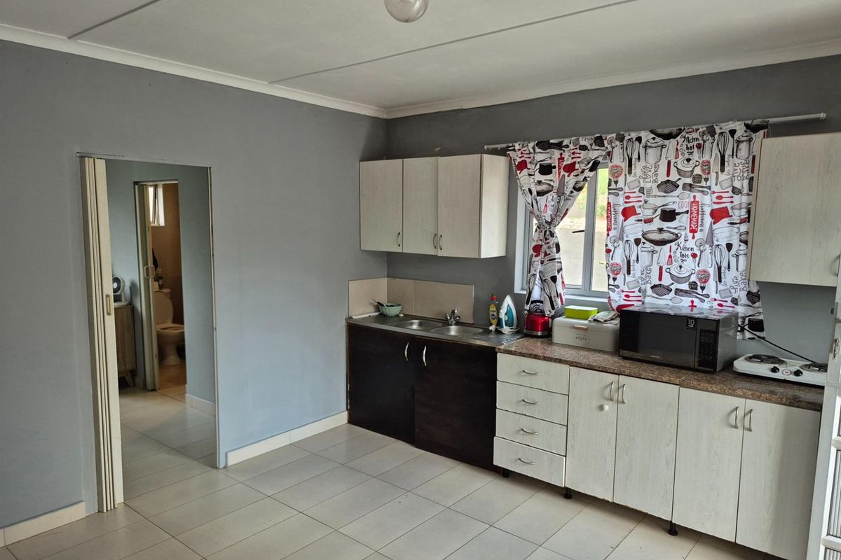 Multi rental For Sale in Bluff, Durban, KwaZulu Natal - Photo 2