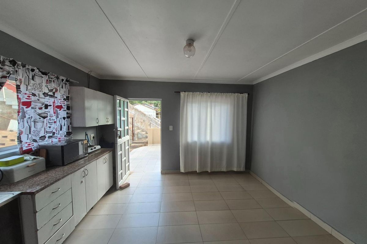 Multi rental For Sale in Bluff, Durban, KwaZulu Natal - Photo 3
