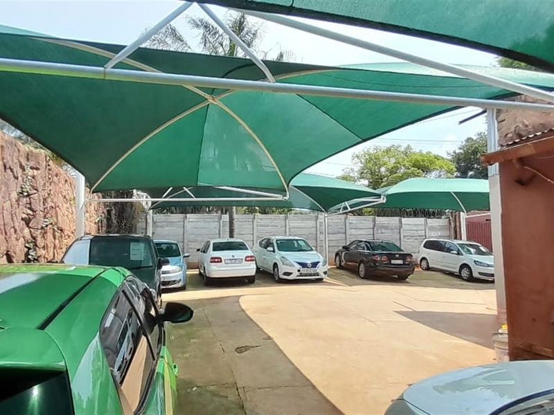 FULL BUSINESS RIGHT HOUSE WITH GREAT POTENTIAL - Photo 9