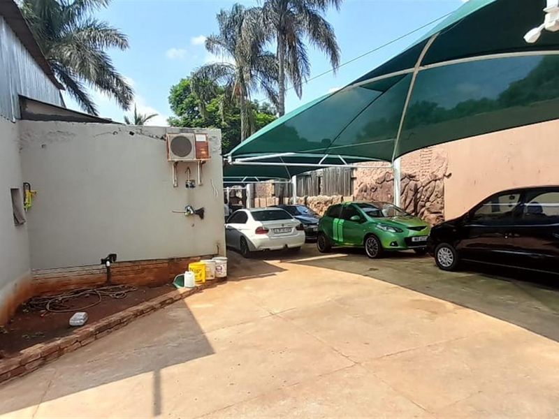 FULL BUSINESS RIGHT HOUSE WITH GREAT POTENTIAL - Photo 10