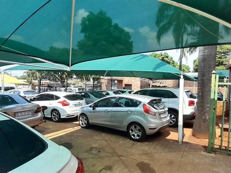 FULL BUSINESS RIGHT HOUSE WITH GREAT POTENTIAL - Photo 6