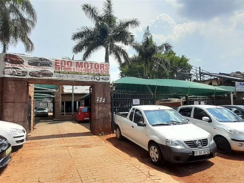 FULL BUSINESS RIGHT HOUSE WITH GREAT POTENTIAL - Photo 5