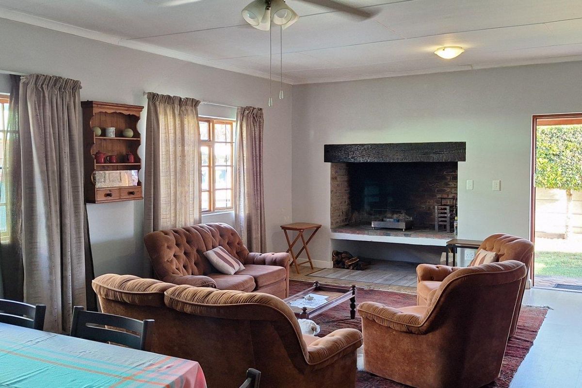 House UNDER OFFER in Riversdale - Photo 5