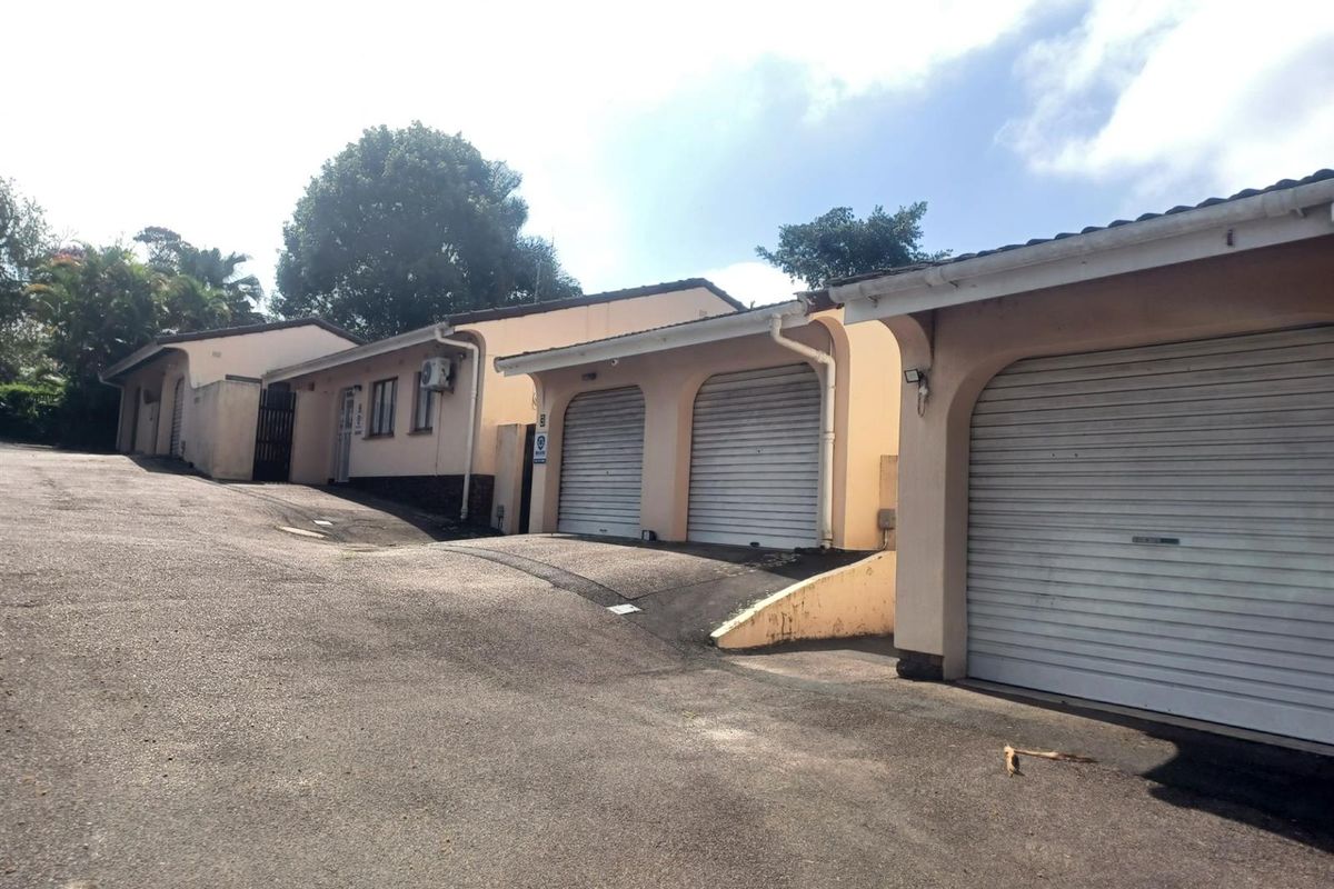3 Bed 2 Bath complex for sale in Ashley Gardens pinetown - Photo 4
