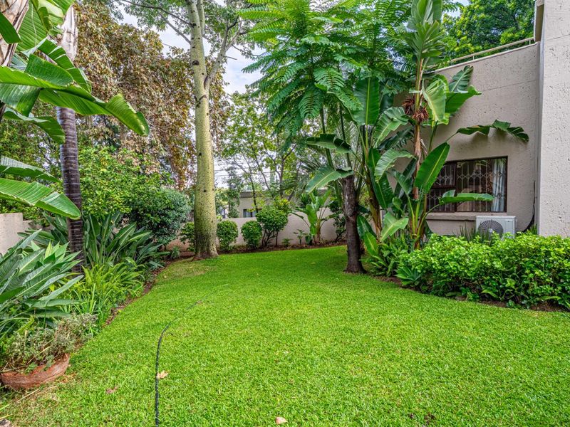 The Perfect Extended Family Home - 5 Bedrooms, Borehole and Timeless Charm in Kyalami Estate - Photo 5